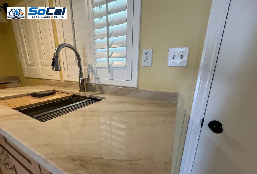 Kitchen faucet and sink installation photo for faucet replacement service